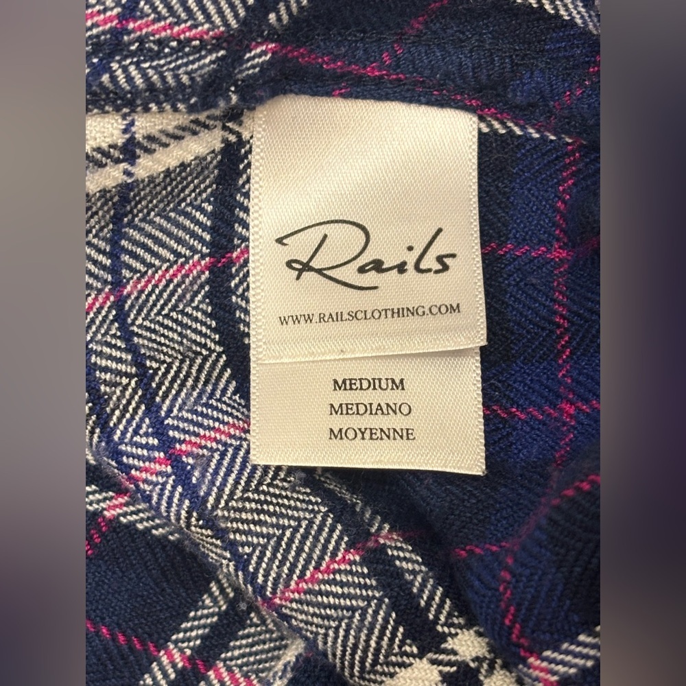 Rails Anthropologie Plaid Flannel shirt in purple size medium, so soft π - Picture 6 of 11